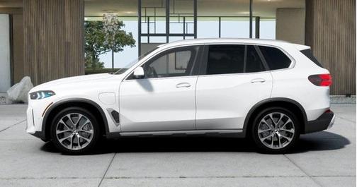 2026 BMW X5 PHEV xDrive50e