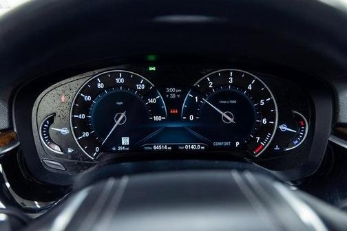 2019 BMW 530 i xDrive