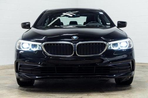 2019 BMW 530 i xDrive
