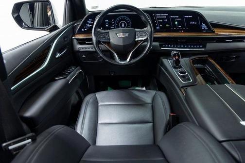 2022 Cadillac Escalade Luxury