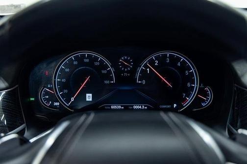 2019 BMW 750 i xDrive