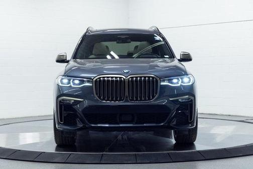 2021 BMW X7 M50i