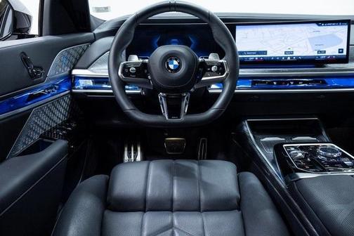 2024 BMW 760 760i xDrive