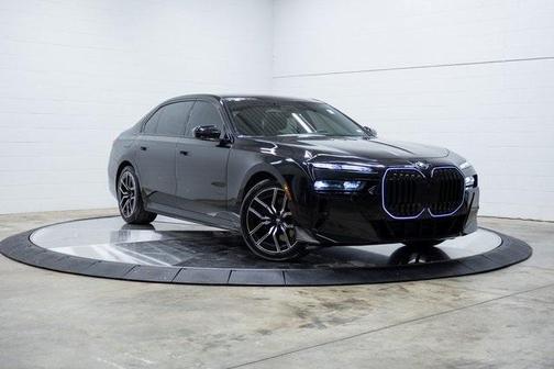 2024 BMW 760 760i xDrive