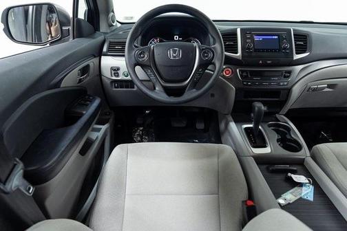 2016 Honda Pilot LX