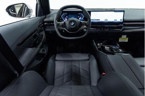 2026 BMW 530 i xDrive