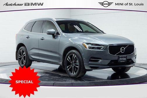2018 Volvo XC60 Recharge Plug-In Hybrid T8 Momentum