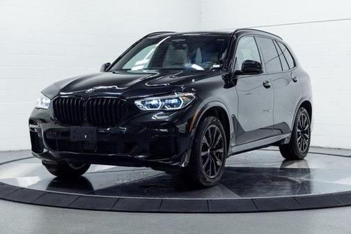 2023 BMW X5 M50i