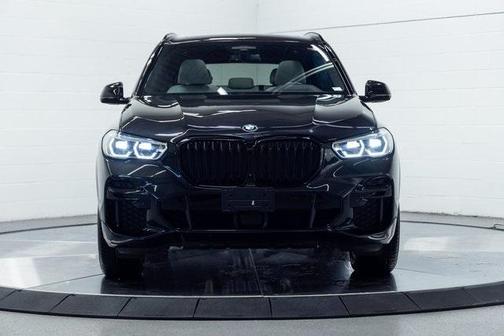 2023 BMW X5 M50i