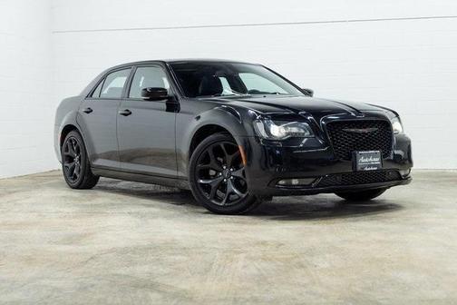 2022 Chrysler 300 S