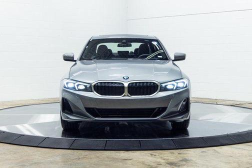 2025 BMW 330 i xDrive