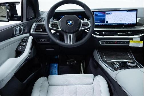 2026 BMW X5 M60i