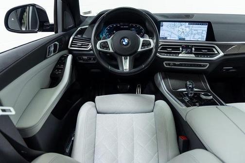 2023 BMW X5 M50i