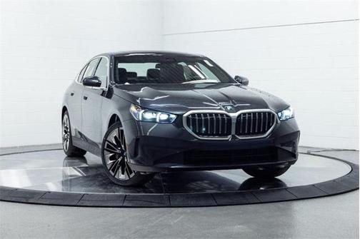 2026 BMW 530 i xDrive
