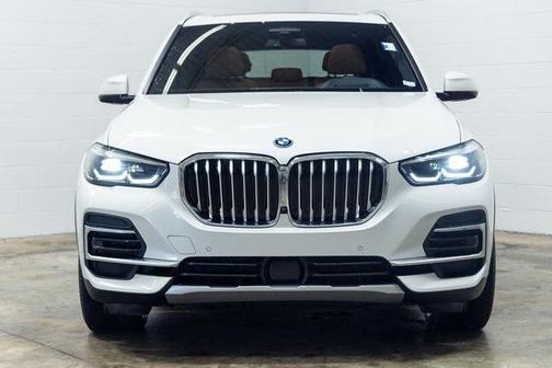 2022 BMW X5 PHEV xDrive45e