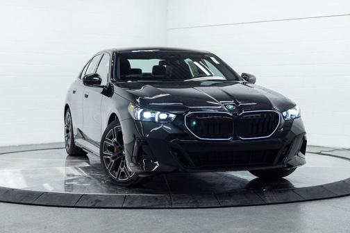 2026 BMW 550e xDrive