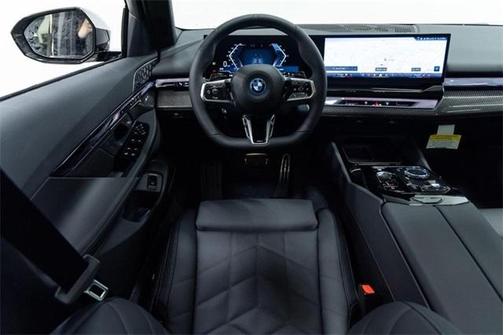 2026 BMW 550e xDrive