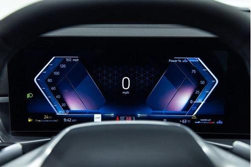 2026 BMW 330 I XDrive NA