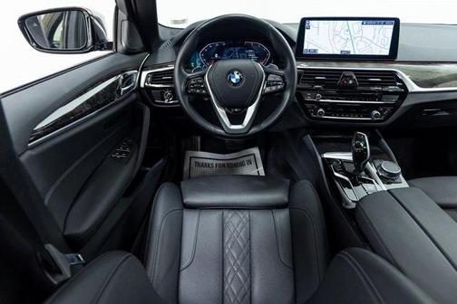 2022 BMW 530 i xDrive
