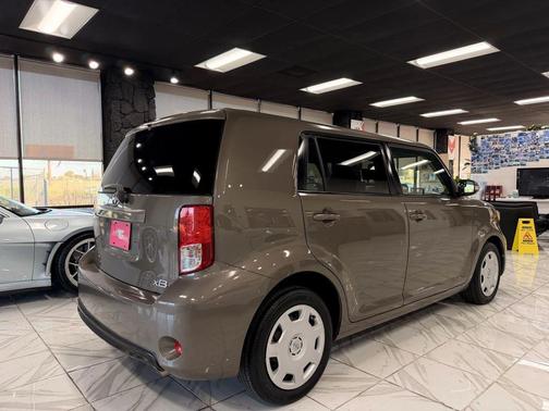 2013 Scion xB 10 Series
