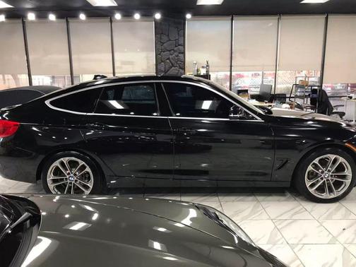 2017 BMW 330 Gran Turismo xDrive