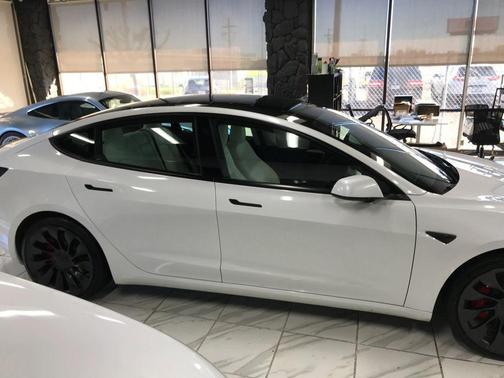 2023 Tesla Model 3 Performance