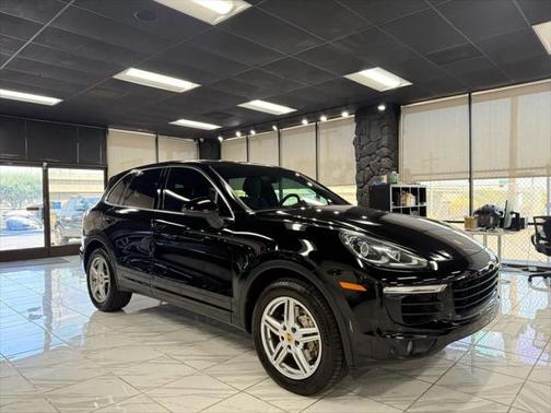 2018 Porsche Cayenne S