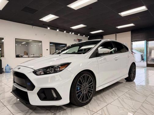 2017 Ford Focus RS Base