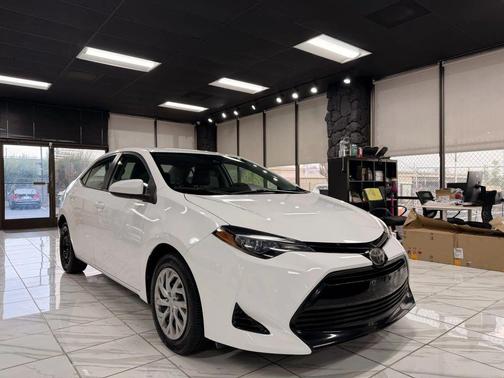 2017 Toyota Corolla LE