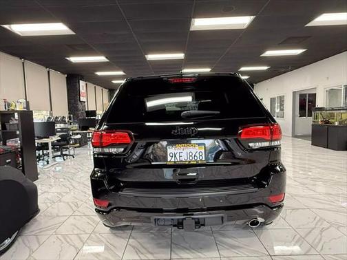 2021 Jeep Grand Cherokee Laredo