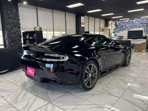 2017 Aston Martin V12 Vantage S Base