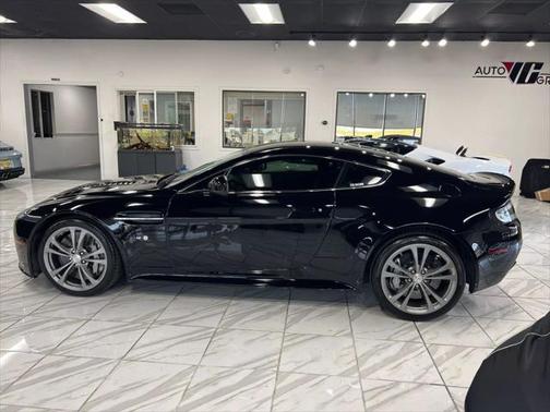 2017 Aston Martin V12 Vantage S Base