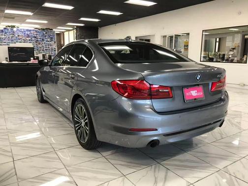 2018 BMW 530 530i Sedan 4D