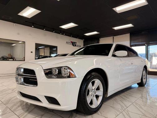 2014 Dodge Charger SE