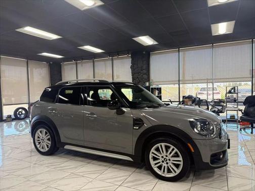 2018 MINI Countryman Cooper