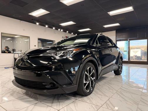 2019 Toyota C-HR XLE