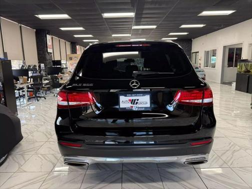 2017 Mercedes-Benz GLC 300 Base
