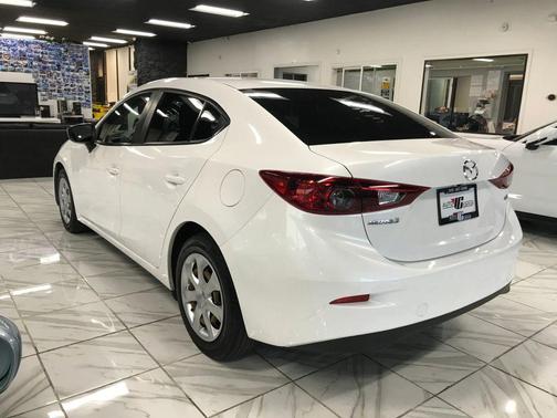 2016 Mazda Mazda3 i Sport