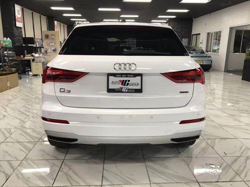2020 Audi Q3 45 Premium