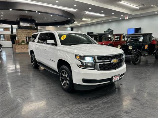 2018 Chevrolet Suburban LT