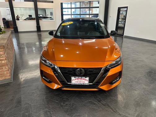 2022 Nissan Sentra SR
