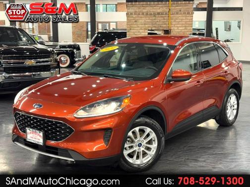 2020 Ford Escape SE