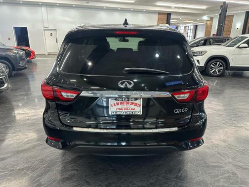 2017 INFINITI QX60 Base