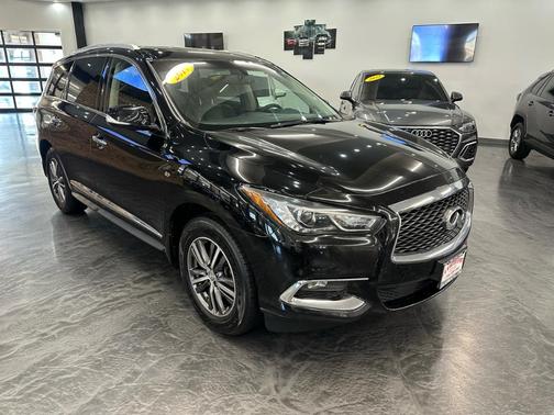 2017 INFINITI QX60 Base