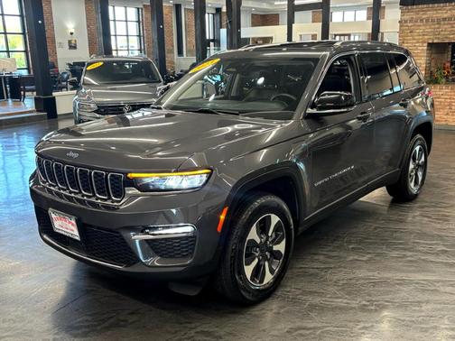 2023 Jeep Grand Cherokee 4xe Base