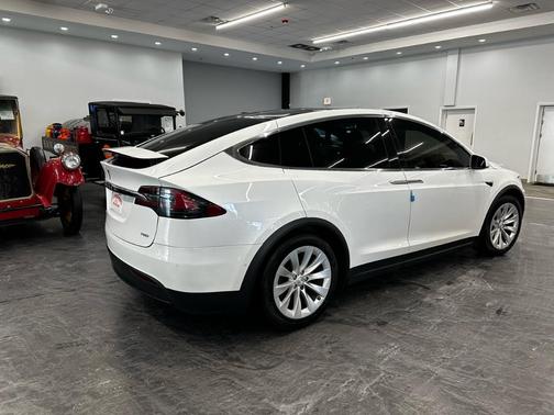 2017 Tesla Model X 100D