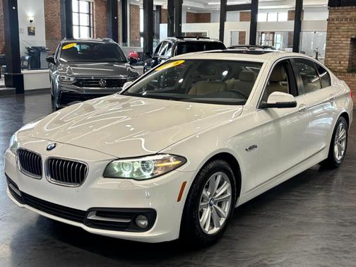 2016 BMW 528 i