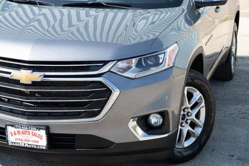 2020 Chevrolet Traverse LT Cloth
