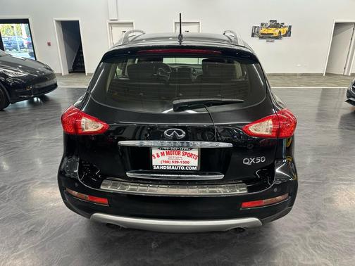 2017 INFINITI QX50 Base