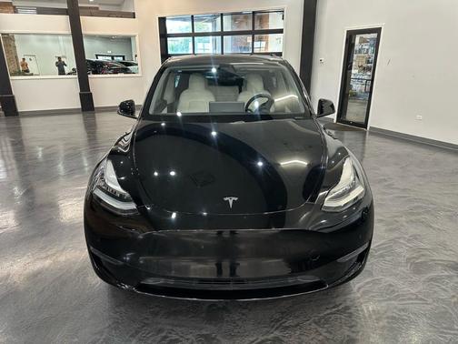 2020 Tesla Model Y Long Range